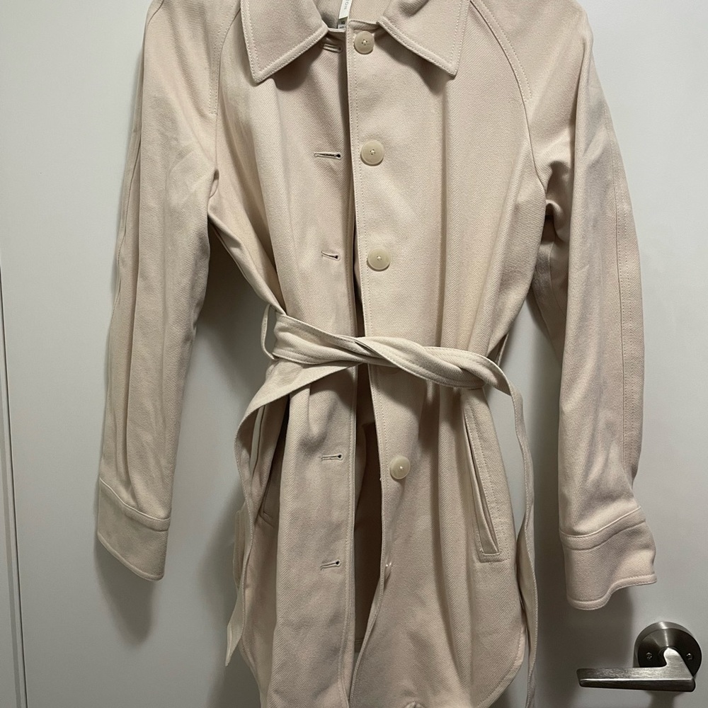 The group Babaton shirt-jacket